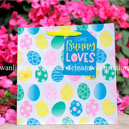 032020-16 LRG SQR EGG TOSS BAG